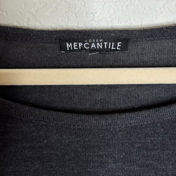 NWOT JCREW MERCANTILE Woman's 3X Plus sz Gray Sweater w/ Navy & White Dot Hem - Picture 3 of 10
